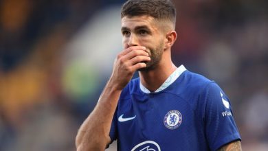 Arsenal learn Christian Pulisic’s price tag in Man United’s transfer battle as Chelsea’s exit goes on