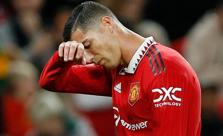 Ronaldo To Leave Man Utd ‘Immediately’ Amid Report Of Glazer Sale