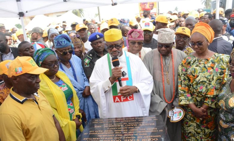 2023: Abiodun campaign train hits Ijebu East, commissions Esure road