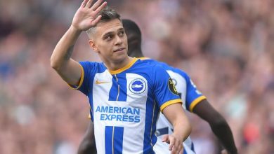 LIVE transfer news: Arsenal for Trossard, Raphinha snub, Dumfries to Man Utd