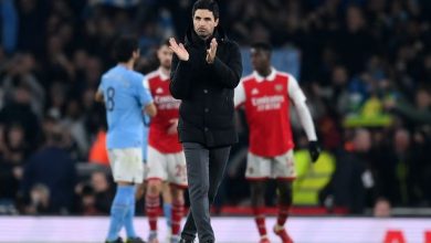 Arsenal have staked their claim to the top Premier League title after Man City took advantage