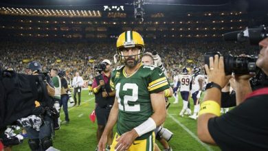 The Arsenal player has agreed to be a ‘very rich man’ as Aaron Rodgers comments