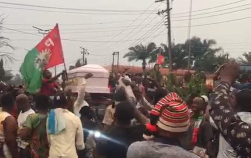 Abia Labour Party Supporters Display Casket To “Bury PDP” After Otti’s Victory In Governorship Election