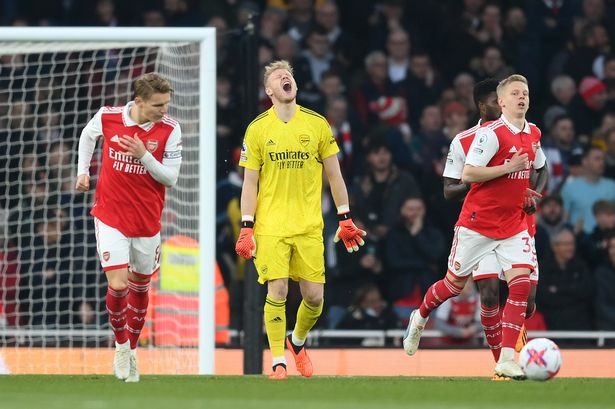 Aaron Ramsdale apologizes for Arsenal howler as Jamie Carragher slams Southampton decision