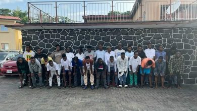 EFCC Arrests 29 Suspected Internet Fraudsters in Lagos