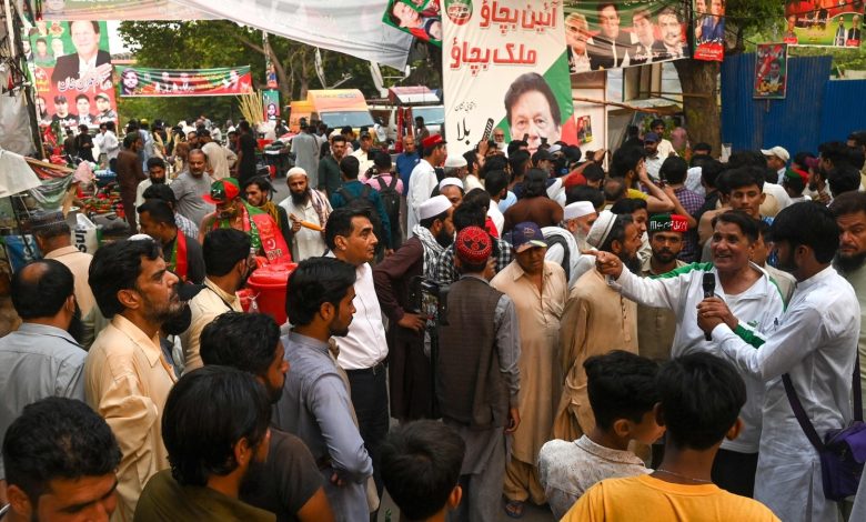 Imran Khan’s party PTI calls supporters to ‘peaceful’ protest today |  World news