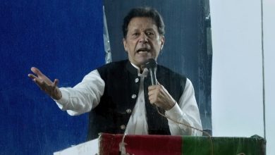 Ex-Pakistan PM Imran Khan arrested outside Islamabad High Court: Report |  World news