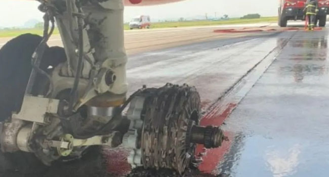 Aircraft Carrying 143 Passengers Crash-Lands In Abuja Following Tyre Burst