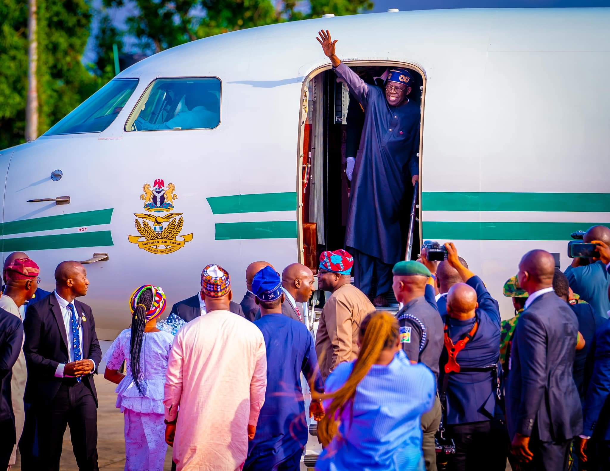 Photonews: Pres Bola Tinubu Returns To Nigeria