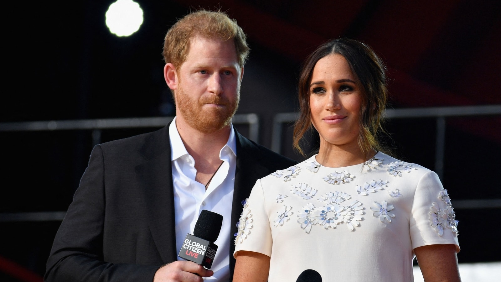 Meghan Markle is not trying to ‘be anonymous’ in public unlike Prince Harry  World news