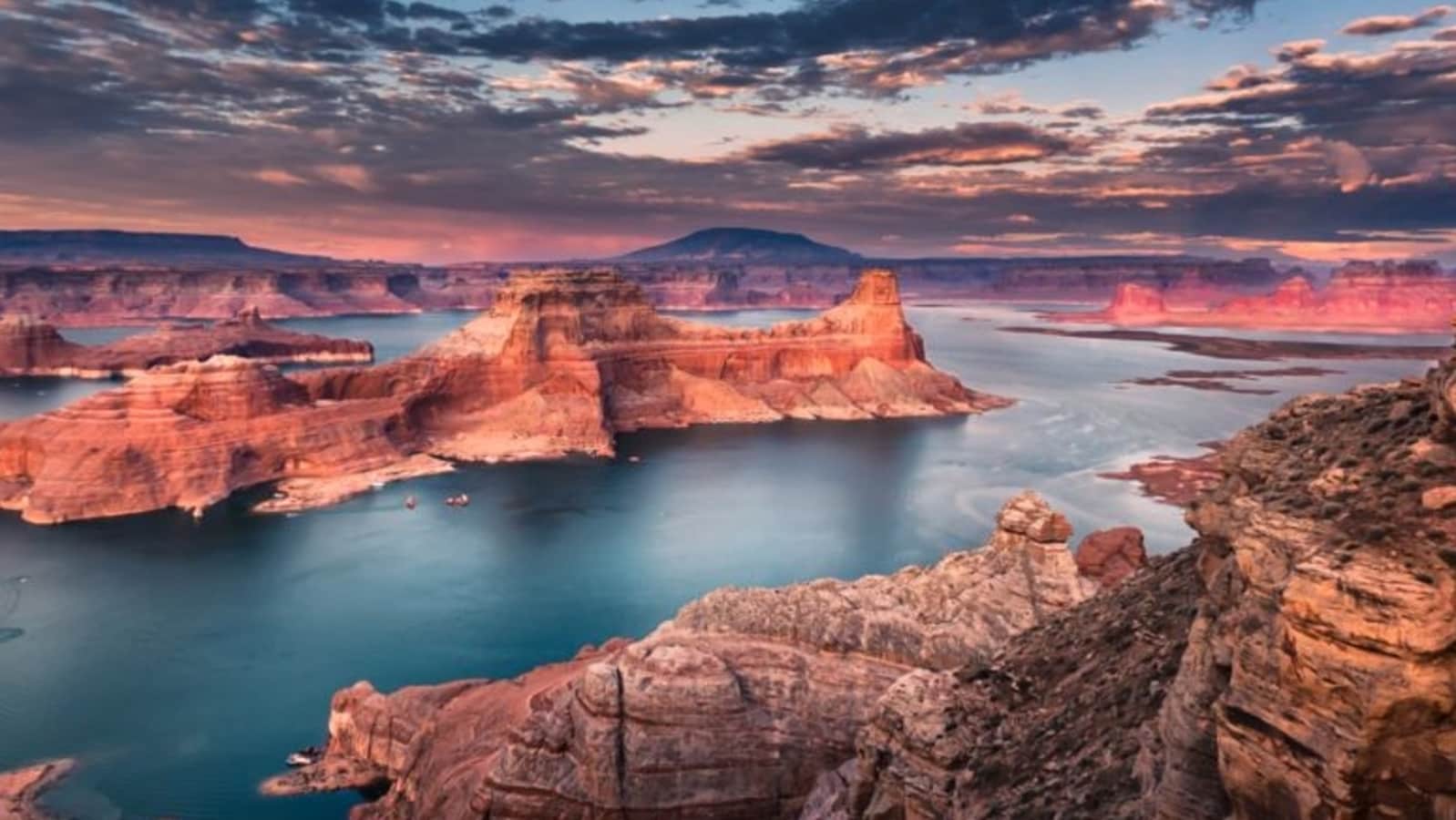 A US man, 36, died after jumping off a cliff at a popular tourist destination World news A US man, 36, died after jumping off a cliff at a popular tourist destination World news