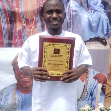 Ogun Journalist, Jide Osoba  Bags Award of Excellence