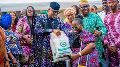 Subsidy Removal: Abiodun Flags Off Distribution Of 300,000 Rice Palliatives