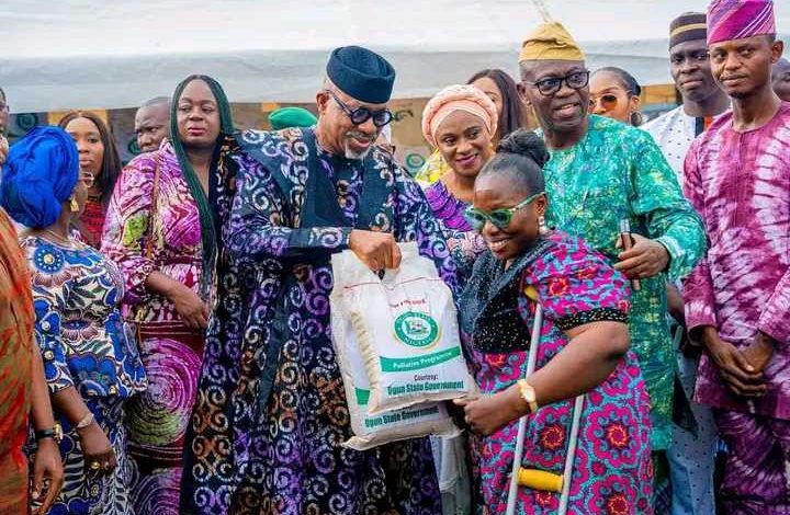 Subsidy Removal: Abiodun Flags Off Distribution Of 300,000 Rice Palliatives