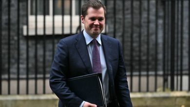 UK Minister Quits Over Rwanda Immigration Bill