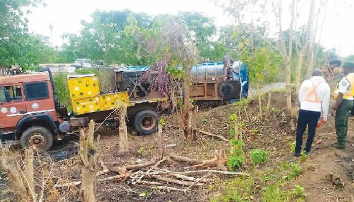 One Killed, 11 Escape Death In Ogun Road Crashes