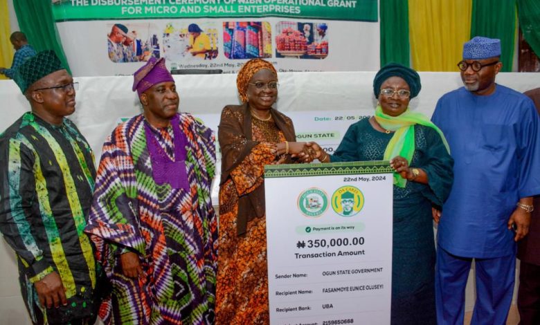 Ogun Disburses Second Phase of N1bn Operational Grant to Businesses