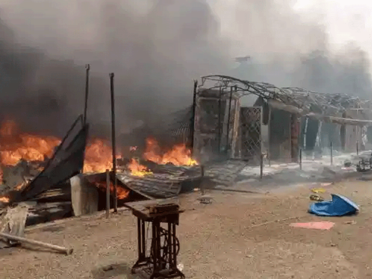 Fire guts Tejuosho Market in Lagos