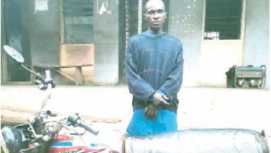 Man Stabs Motorcyclist For Having Affair With Wife
