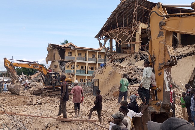 22 Dead, 132 Injured In Plateau School Building Collapse