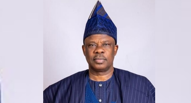 Amosun To FG: Beware Of Scam, Don’t Negotiate With Chinese Firm