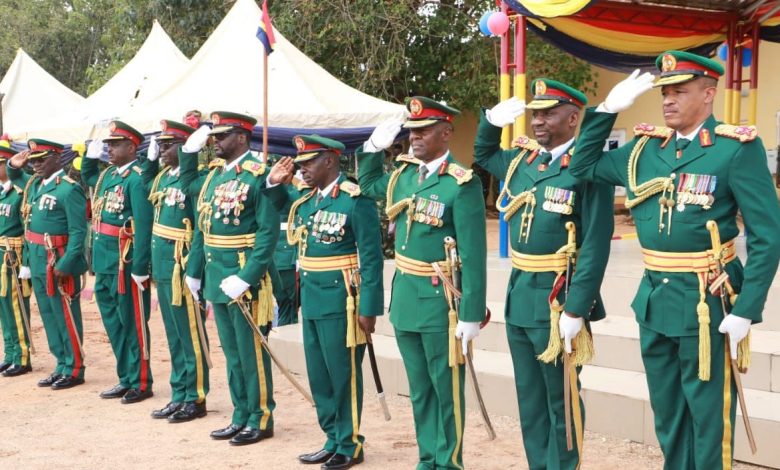 Nigerian Army pulls out 15 top Generals out of service Nigerian Army pulls out 15 top Generals out of service