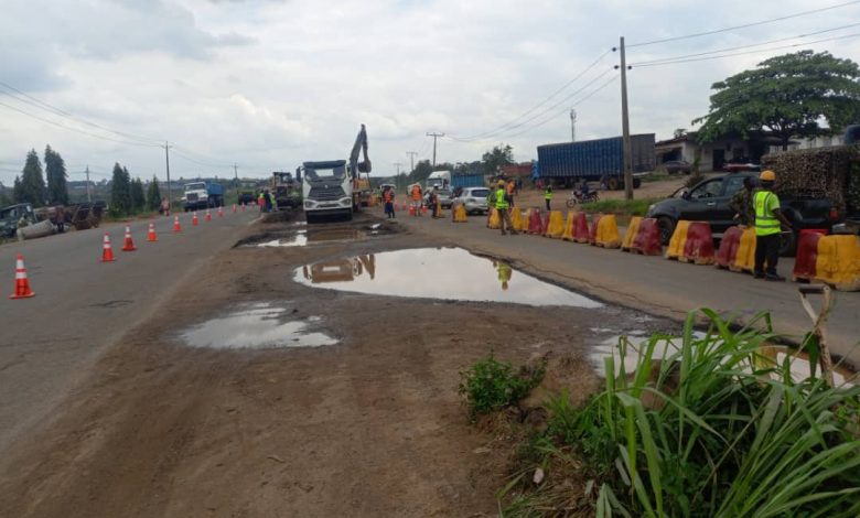 FG, OGSG Commence Rehabilitation of Sagamu-Ijebu-Ode Road