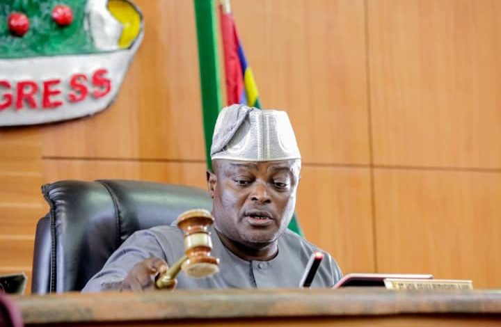 Lagos assembly suspends Alimosho LG chair over alleged misconduct