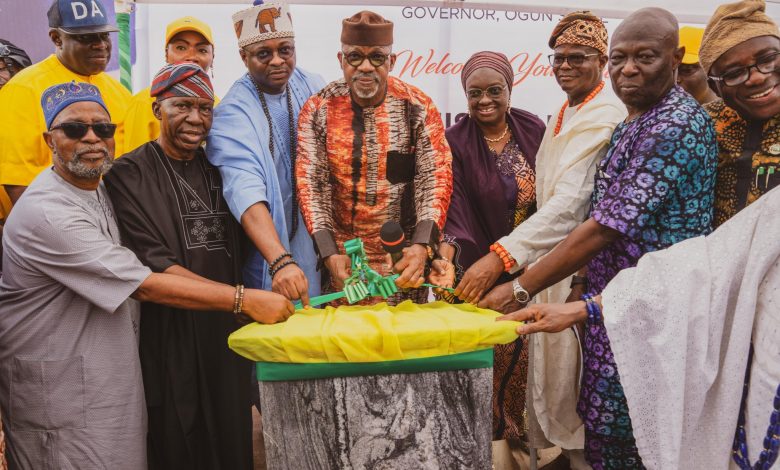 Governor Abiodun commissions Ojodu Abiodun-Denro-Ishasi-Akute Road