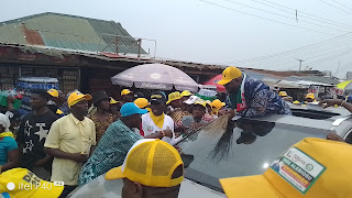 Photos: Excitement As Alebiosu Embarks On Roadshow Ahead of Nov 16 LG Election