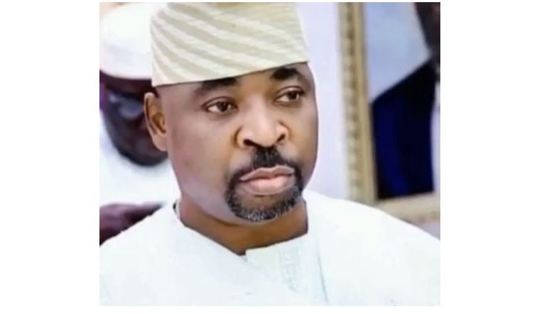 MC Oluomo’s loyalists allegedly attack journalists, disrupt conductors’ inauguration