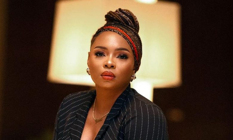 Yemi Alade in fresh feud with Cool FM, accuses them of blacklisting her music