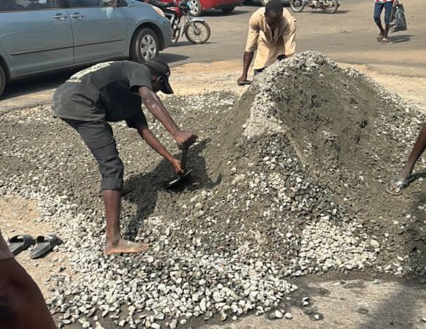 LG Boss, Dare Alebiosu Begins Palliative Work On Ijebu-Ode Roads