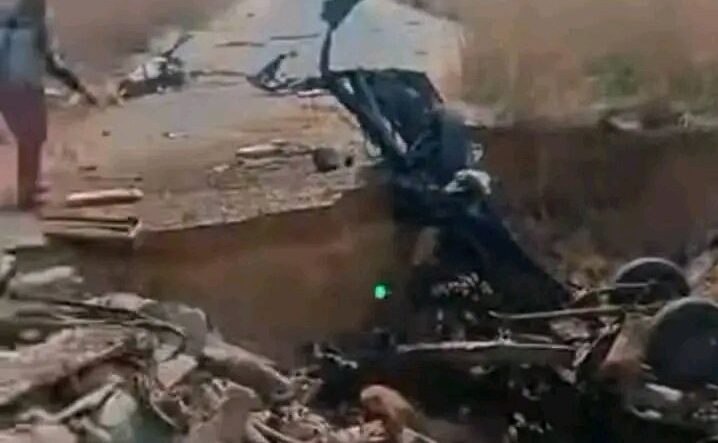 VIDEO: Bandits blow off bridge in Zamfara VIDEO: Bandits blow off bridge in Zamfara