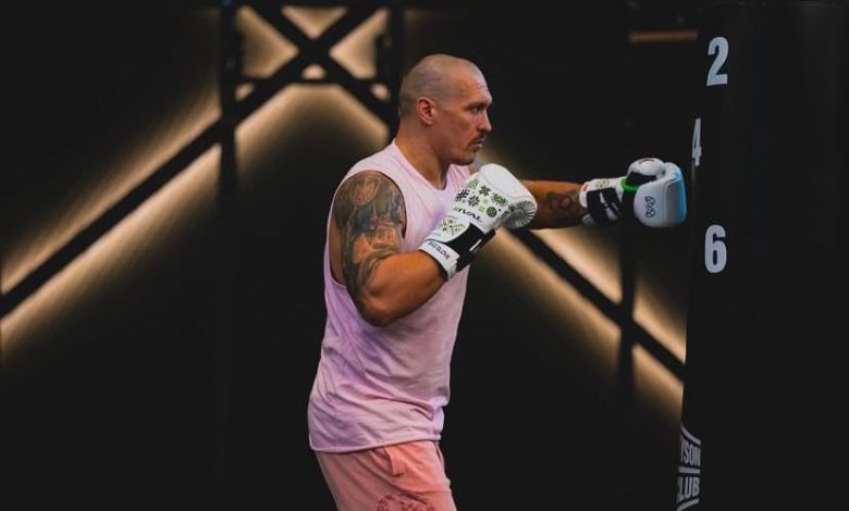 Usyk defeats Fury again