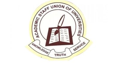 ASUU awards ₦5.8m scholarships to 29 indigent OOU students