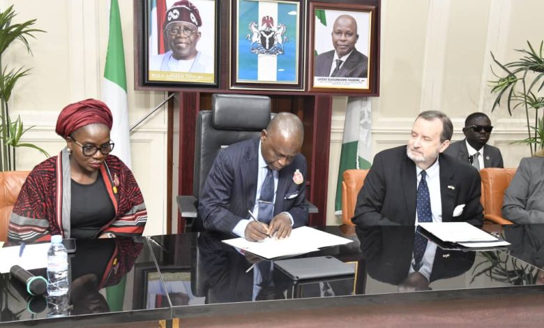 US govt returns million in recovered assets linked to ex-minister to Nigeria US govt returns million in recovered assets linked to ex-minister to Nigeria