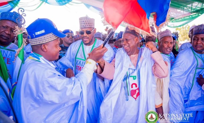 Ganduje flags off Katsina LG election campaign, welcomes 40,000 defectors to APC