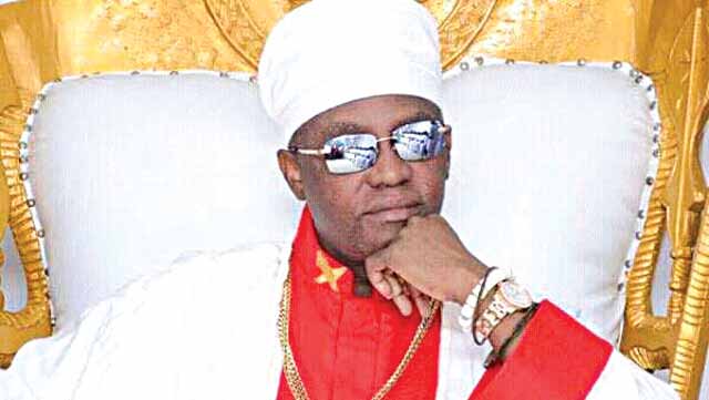 Oba of Benin begins burial ceremony of mother