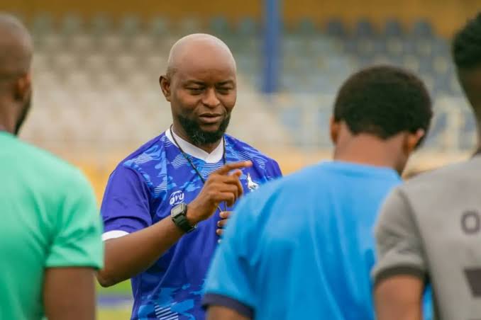 NPFL: Finidi vows Rivers United will fight to the end for title