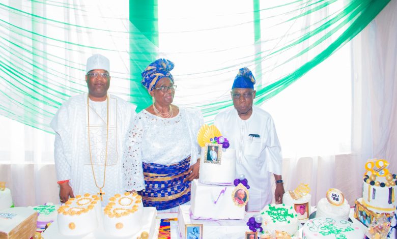 Aare Adetola EmmanuelKing, Otun Asiwaju Onigbagbo of Remoland Celebrates Chief Obasanjo At 88