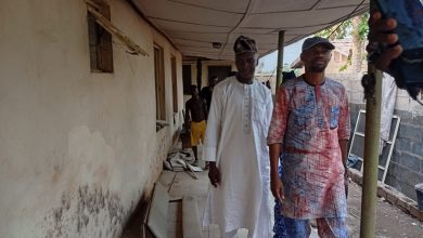 Ogun Assembly Minority Leader, Lukman Adeleye Inspects Ongoing Healthcare Project At Ibefun Primary Health Centre