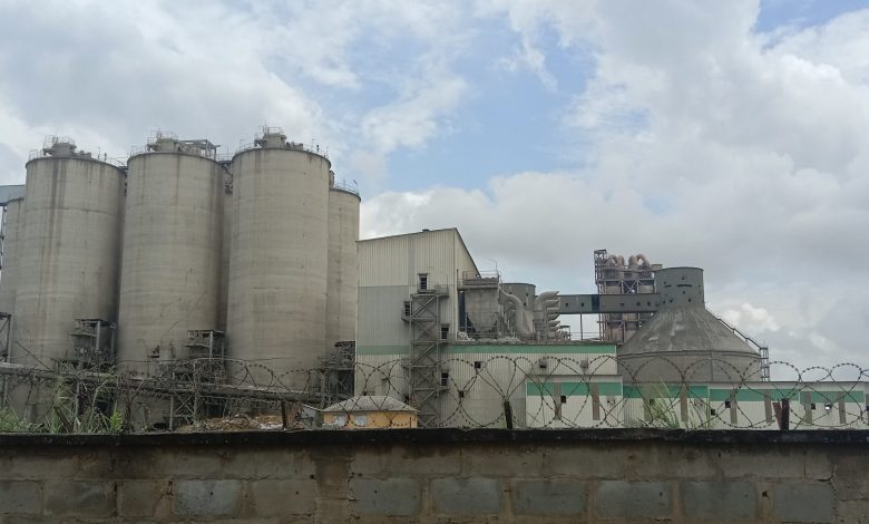 Nigerian senators debate sale of country’s third-largest cement manufacturer to Chinese firm Nigerian senators debate sale of country’s third-largest cement manufacturer to Chinese firm