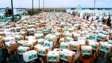 Glo Foundation Distributes Food, Other Items in Lagos