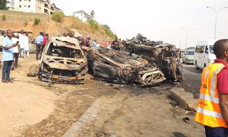 Blood agency calls for blood donation for victims of Abuja accident Blood agency calls for blood donation for victims of Abuja accident