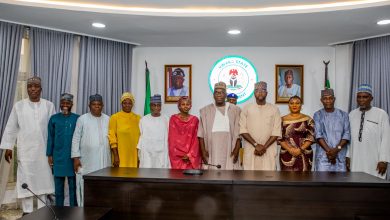 Kwara governor reshuffles cabinet, swears in two new commissioners