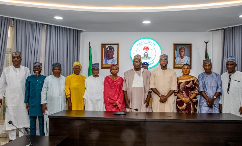 Kwara governor reshuffles cabinet, swears in two new commissioners