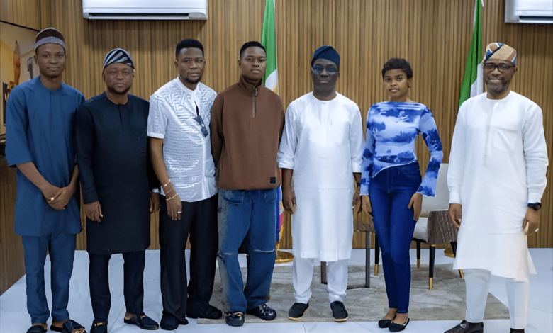 Edo gov hosts Tiktokers Peller, Jadrolita, pledges support for young entertainers