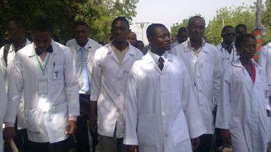 Striking health workers to participate in polio vaccination campaign
