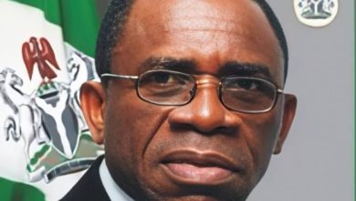 TRIBUTE: Amos Utuama: The Eagle Goes Home, By Oma Djebah